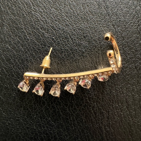 Gold Ear Jacket - Picture 5 of 6